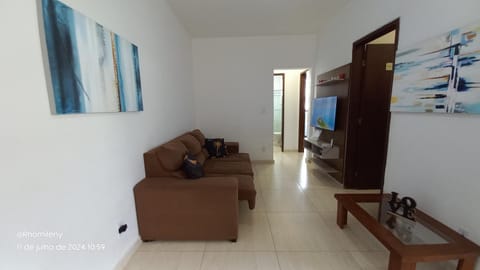 Apt novinho 03 qtos 350m da Praia do Forte Apartment in Cabo Frio