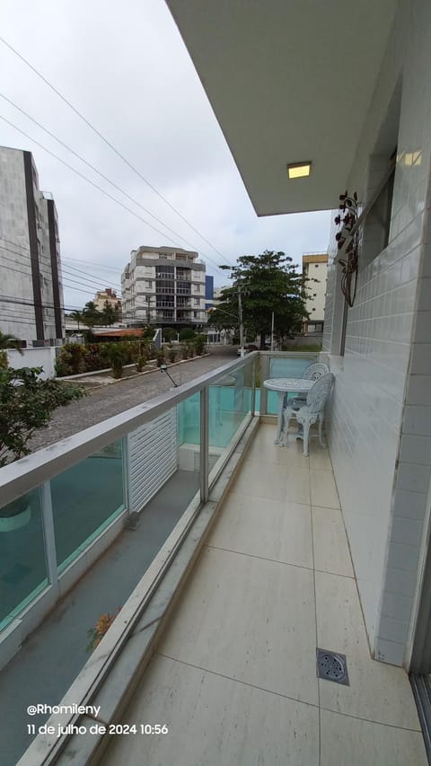 Apt novinho 03 qtos 350m da Praia do Forte Apartment in Cabo Frio