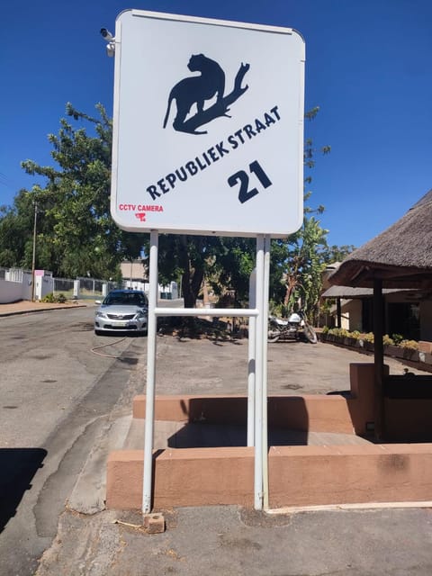 Property logo or sign, Logo/Certificate/Sign, Street view, Parking