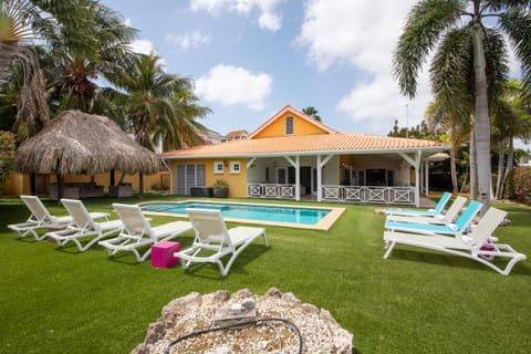 Patio, Day, Garden, Garden view, Pool view, Swimming pool, sunbed