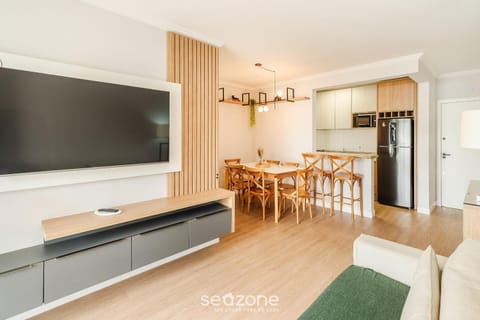 TV and multimedia, Living room, Dining area