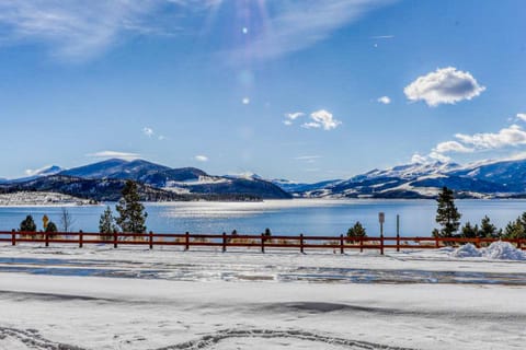 Lakeview Peaks Apartment in Dillon