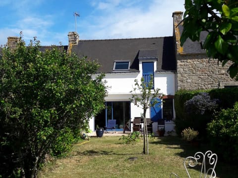 Maison de pêcheur charmante à Arzon, plage à 5 min, animaux admis, parking, 3 chambres - FR-1-775-16 House in Arzon