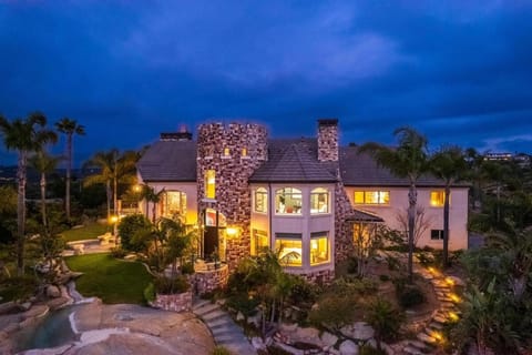 Secluded Boulder Groves Resort Getaway! Villa in San Pasqual Valley