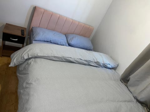Comfy Room with Dedicated Bathroom 2 Vacation rental in Doncaster