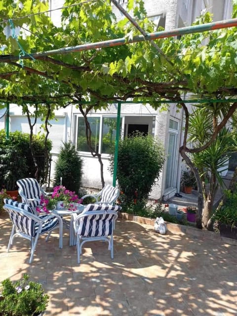 Milovic Apartment in Dubrovnik-Neretva County