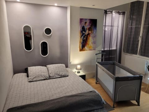 La Duchesse de Bourbon Apartment in Centre-Val de Loire