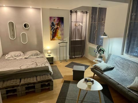 La Duchesse de Bourbon Apartment in Centre-Val de Loire