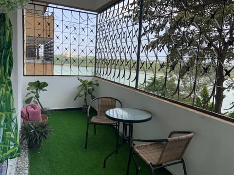 View (from property/room), Balcony/Terrace