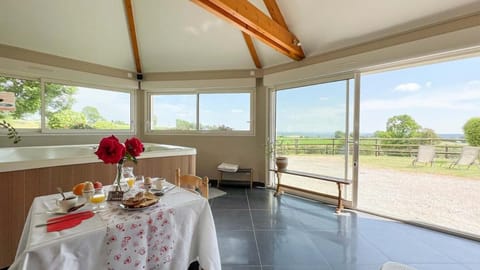 View (from property/room), Balcony/Terrace