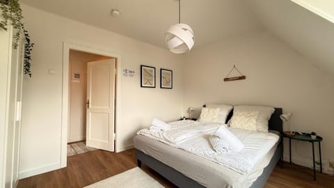 Bed, Photo of the whole room, Bedroom, towels, wardrobe