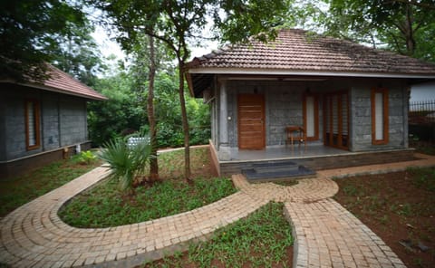 Day, Garden view