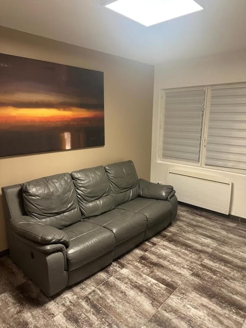 Appartement rez de chaussée 4 personnes 2 chambres avec parking Apartment in Dunkirk