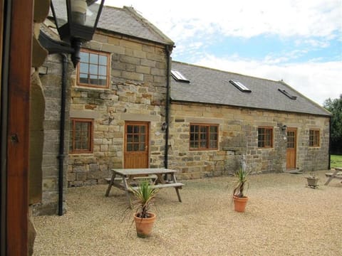Broomfield's Cottages House in England
