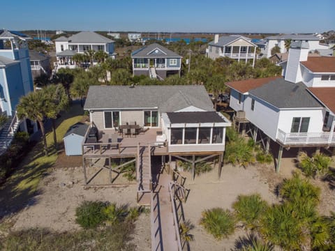 915 W Ashley House in Folly Beach