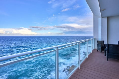 Day, Natural landscape, View (from property/room), Balcony/Terrace, Sea view