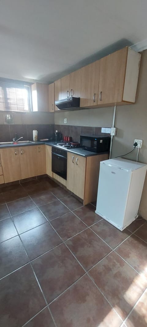 The Resting Nest Apartment in Cape Town