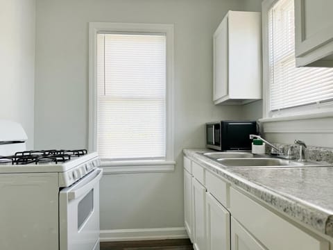 Riverside Retreat Apartments Apartment in Evansville