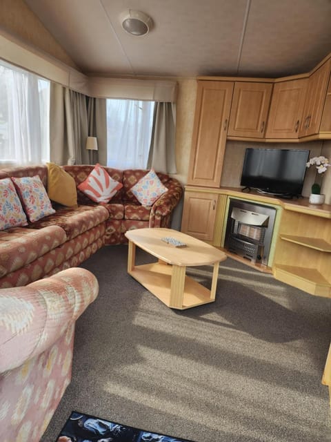 2 Vale Park Campground/ 
RV Resort in Fishguard Holiday Park