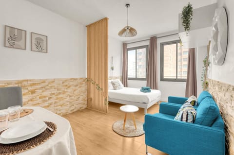 Property building, Bird's eye view, Photo of the whole room, Seating area, Dining area, Bedroom, concierge