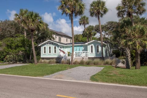 Blue Moon House in Folly Beach
