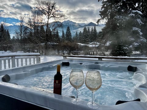 Winter, Hot Tub, Mountain view