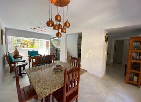 Semana Santa em Búzios, pertinho do Fish Bone Geribá House in Armacao dos Buzios