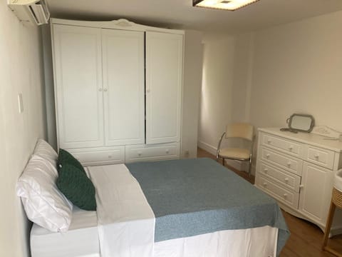 Leonardi's Sunset House Bed and Breakfast in Rio de Janeiro