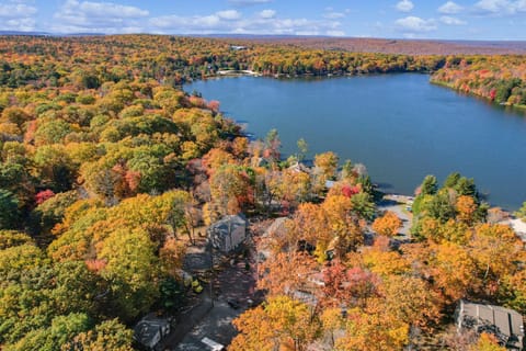 Nearby landmark, Day, Natural landscape, Bird's eye view, Lake view
