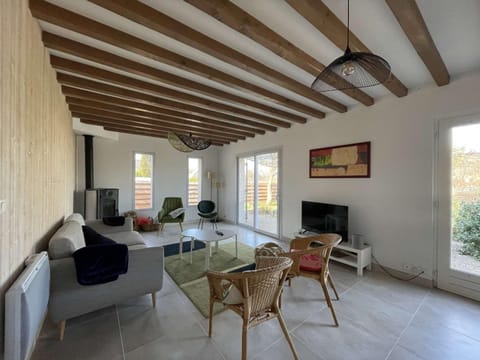 Villa T5 avec Piscine Privée, Proche Rivière, Wifi - FR-1-382-218 House in Vallon-Pont-d'Arc