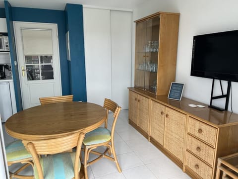 Studio lumineux près plage, animaux admis, parking privé - FR-1-236-164 Apartment in Hauts-de-France
