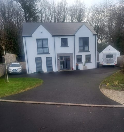 Forest house Vacation rental in Coleraine