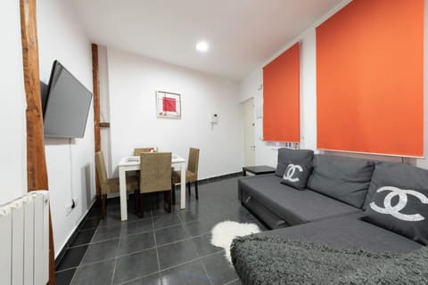 Communal lounge/ TV room, Living room