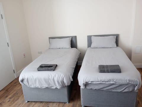 Fish Street Apartments, 8 Fish Street Apartment in Leeds