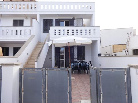 Property building, View (from property/room), Balcony/Terrace
