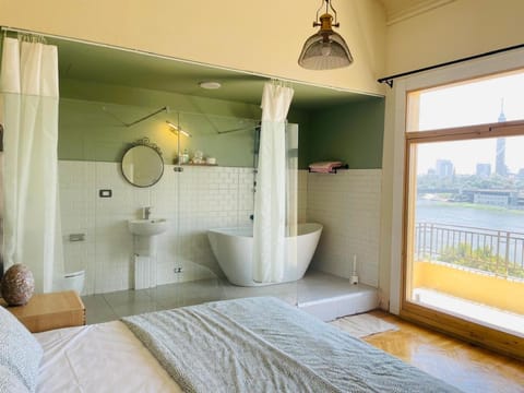 Toilet, Bathroom, Bath