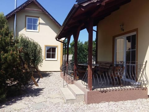 Sun Village Domki House in Pomeranian Voivodeship