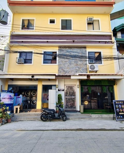 Property building, Day