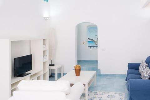 Communal lounge/ TV room, Seating area