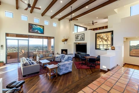 The Schloss 5Bd Hilltop Estate Villa in Catalina Foothills