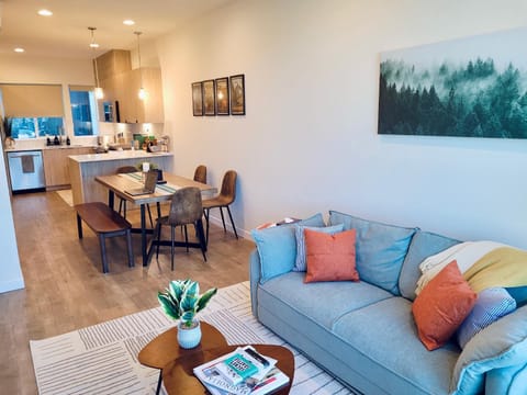 Living room, Dining area, kitchen