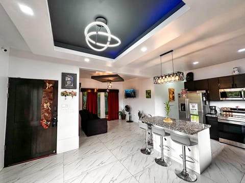Living room, Dining area, kitchen