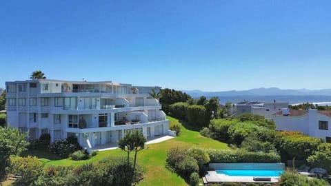 Property building, Sea view