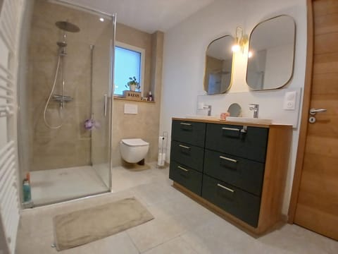 Maison a 12 mn du circuit des 24h Villa in Centre-Val de Loire