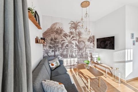 TV and multimedia, Living room, internet