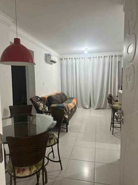 Living room, Dining area, air conditioner