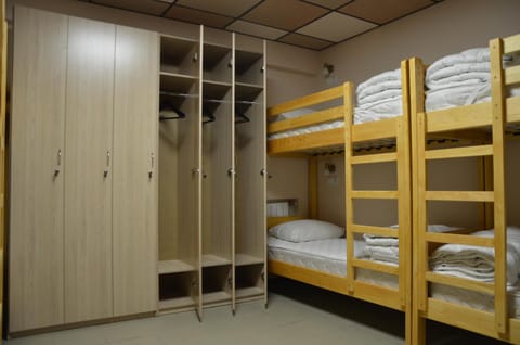 bunk bed