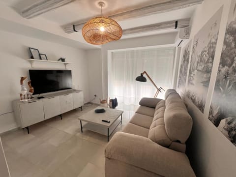 Living room, Lounge or bar