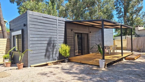 Property building, Patio