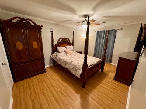 Bed, Bedroom, wardrobe